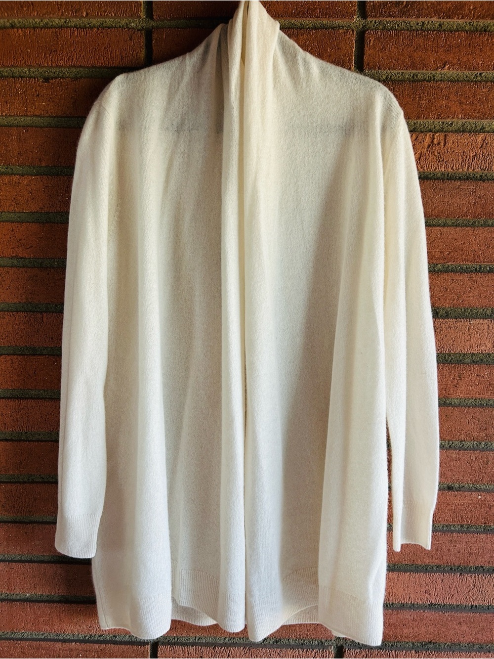 100% Cashmere Bloomingdale’s Open Front Cardigan - Picture 2 of 12